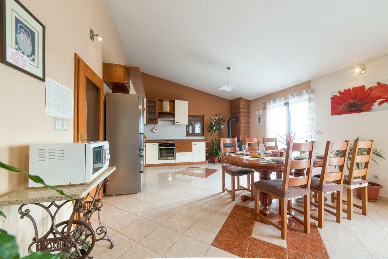 Villa Marica Kaštela Εξωτερικό φωτογραφία